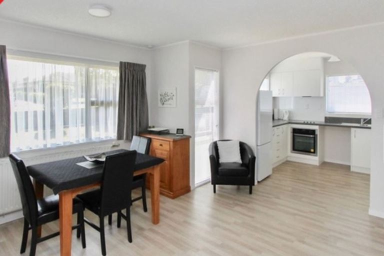 Photo of property in 10a Robertson Street, Glenholme, Rotorua, 3010