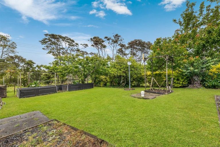 Photo of property in 58 Bays Road, Orere Point, Papakura, 2585