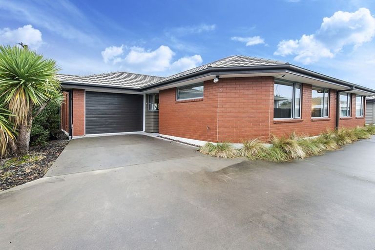 Photo of property in 1/18 Goldsmith Place, Waltham, Christchurch, 8023