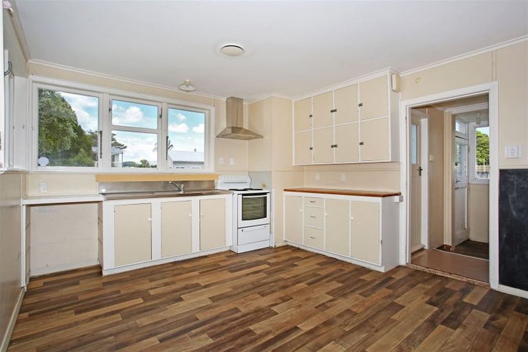 Photo of property in 4 Carr Street, Tuakau, 2121