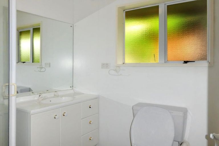 Photo of property in 87 Peer Street, Ilam, Christchurch, 8041