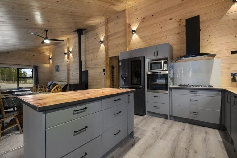 Photo of property in 390d Letts Gully Road, Letts Gully, Alexandra, 9393