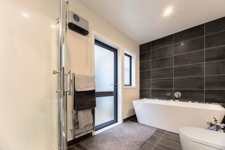 Photo of property in 259a Rosetta Road, Raumati Beach, Paraparaumu, 5032