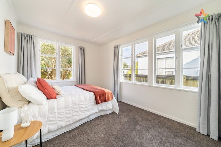 Photo of property in 96 Molesworth Street, Taita, Lower Hutt, 5011