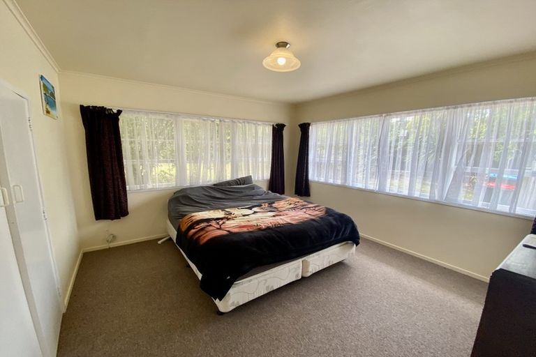 Photo of property in 1/1 Abraham Place, Saint Johns, Auckland, 1072