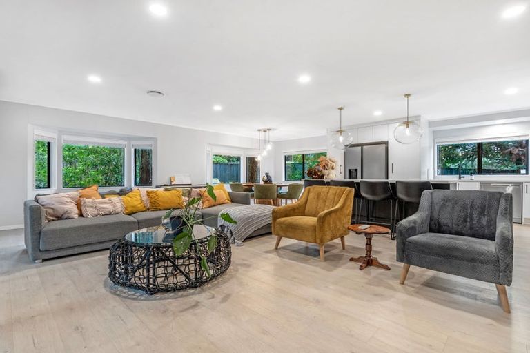 Photo of property in 21 Nyssa Place, Totara Heights, Auckland, 2105