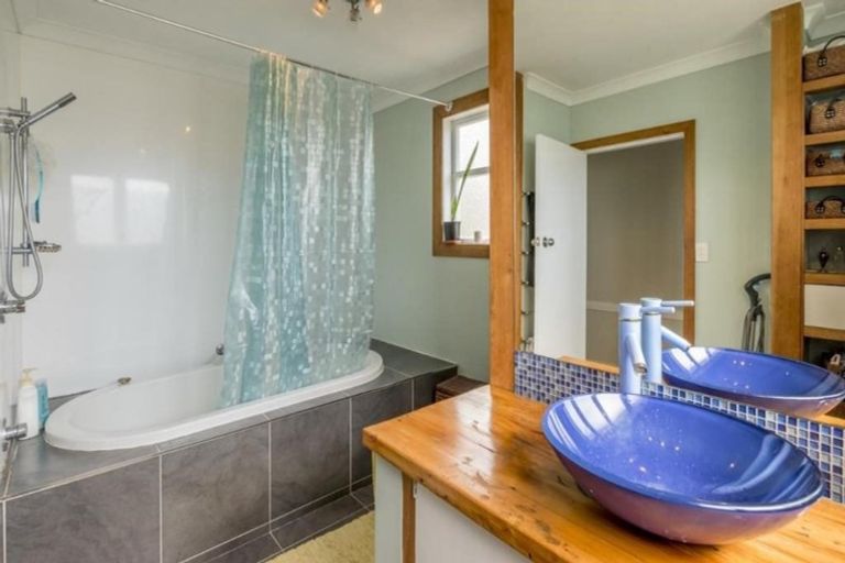 Photo of property in 12 Clark Street, Levin, 5510