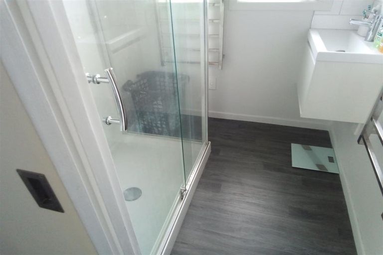 Photo of property in 1/3 Cameron Street, Papakura, 2110