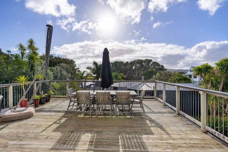 Photo of property in 6a Pokohui Avenue, Raglan, 3225