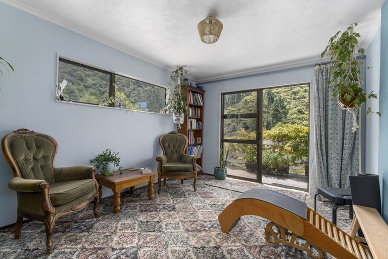 Photo of property in 51 Tirimoana Terrace, Anakiwa, Picton, 7281