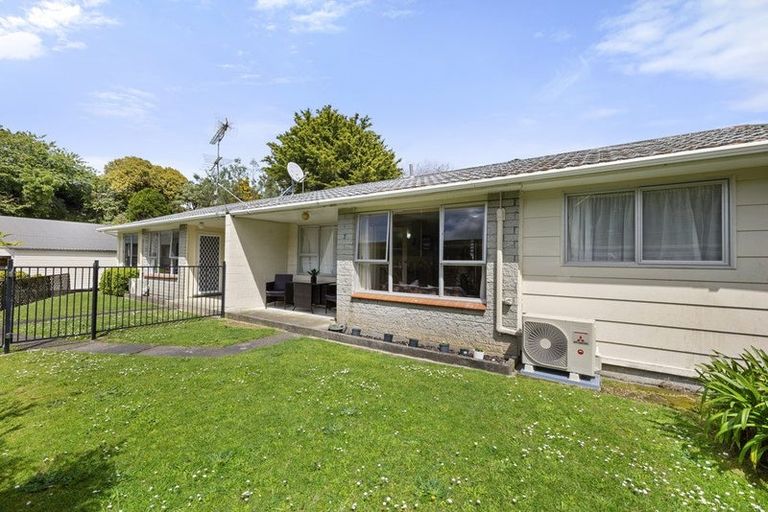 Photo of property in 7a Waterloo Place, Westown, New Plymouth, 4310