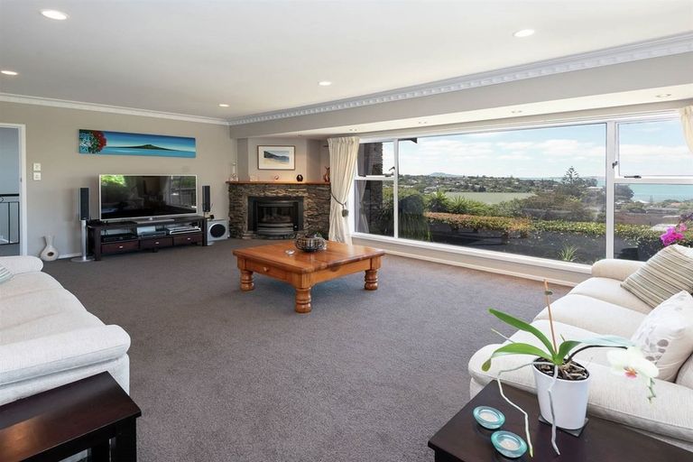 Photo of property in 21 Coates Road, Cockle Bay, Auckland, 2014