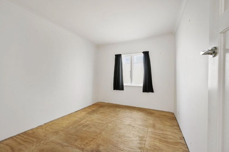 Photo of property in 26 Bridge Street, Rongotai, Wellington, 6022