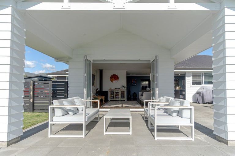 Photo of property in 4 Korokia Way, Richmond Heights, Taupo, 3330