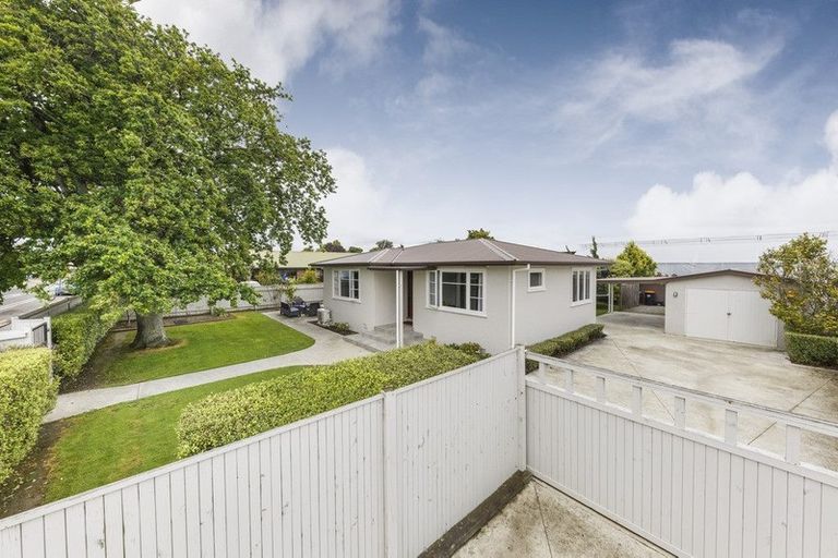 Photo of property in 134 Cook Street, West End, Palmerston North, 4410