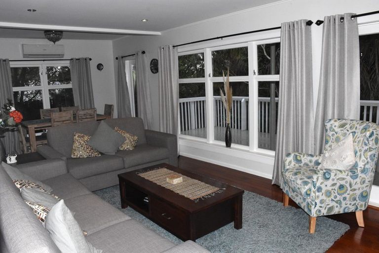 Photo of property in 1/24 Rodney Street, Howick, Auckland, 2014