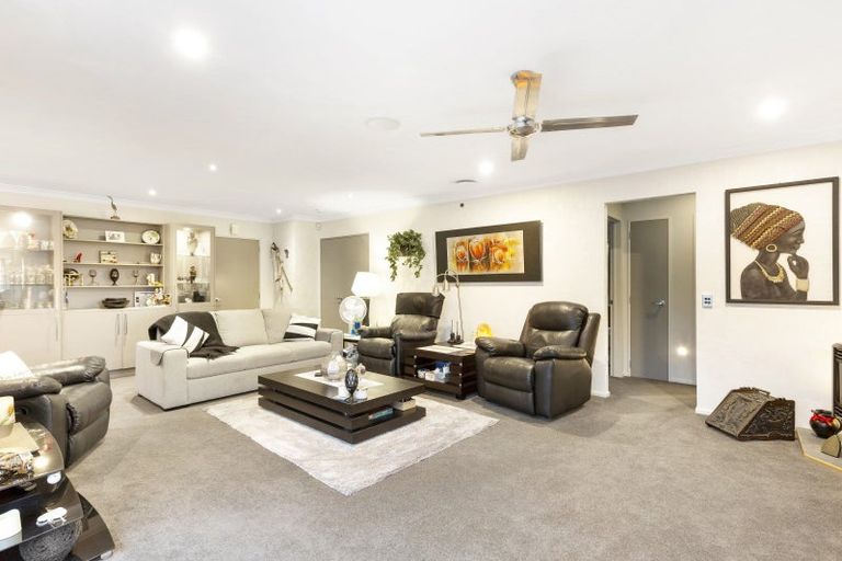 Photo of property in 23 Kura Place, Mosgiel, 9024