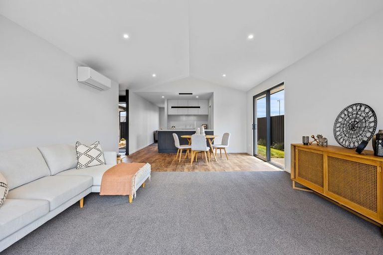 Photo of property in 20 Inch Crescent, Rangiora, 7400