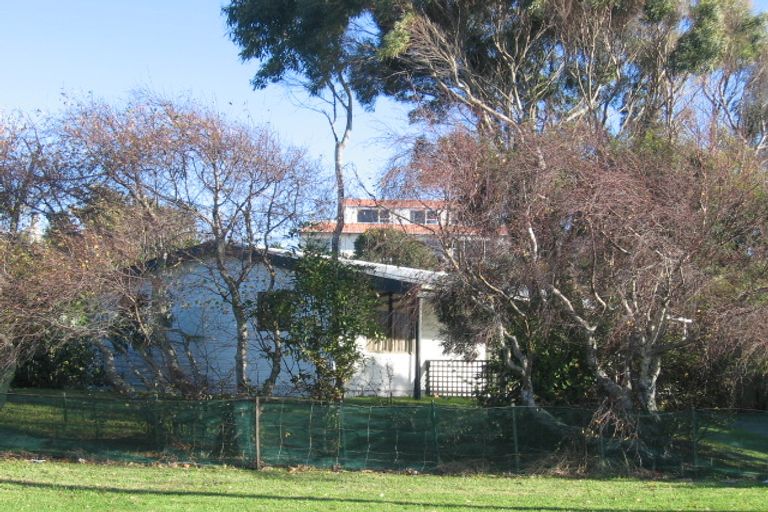 Photo of property in 34 Donovan Road, Paraparaumu Beach, Paraparaumu, 5032