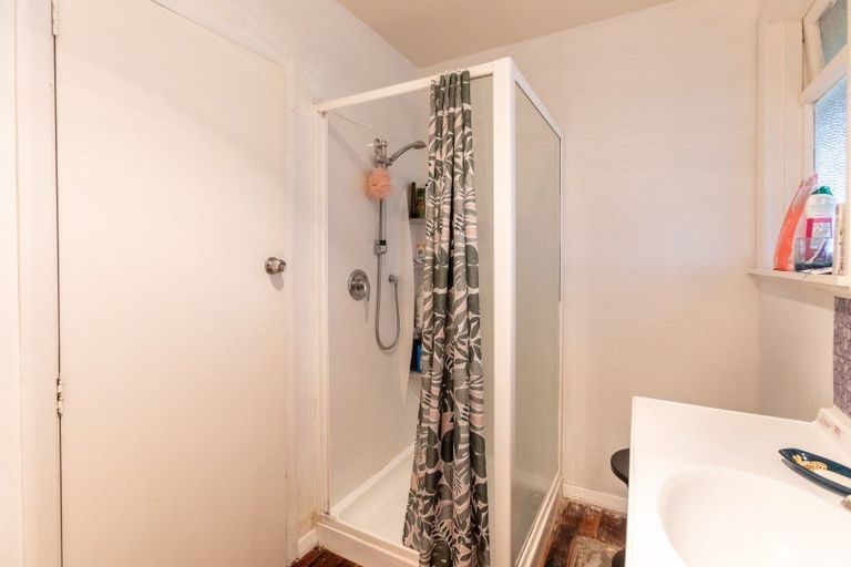 Photo of property in 10 Christian Street, Dannevirke, 4930