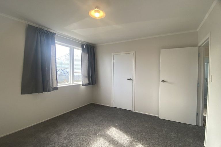 Photo of property in 419-421 Kotuku Street, Camberley, Hastings, 4120