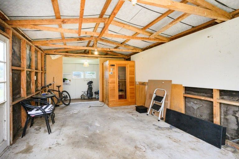 Photo of property in 321 Newbury Line, Bunnythorpe, Palmerston North, 4478