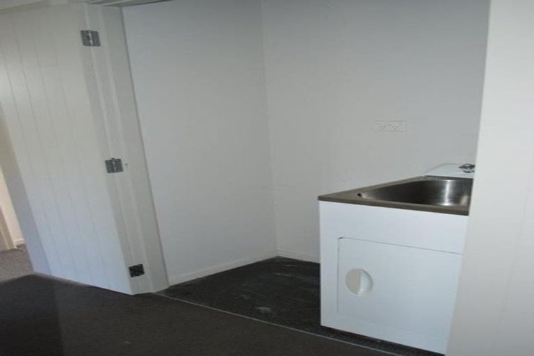 Photo of property in 1/28 Fifth Avenue, Enderley, Hamilton, 3214