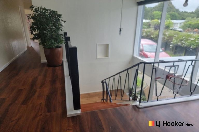Photo of property in 90 Lawrence Crescent, Hillpark, Auckland, 2102