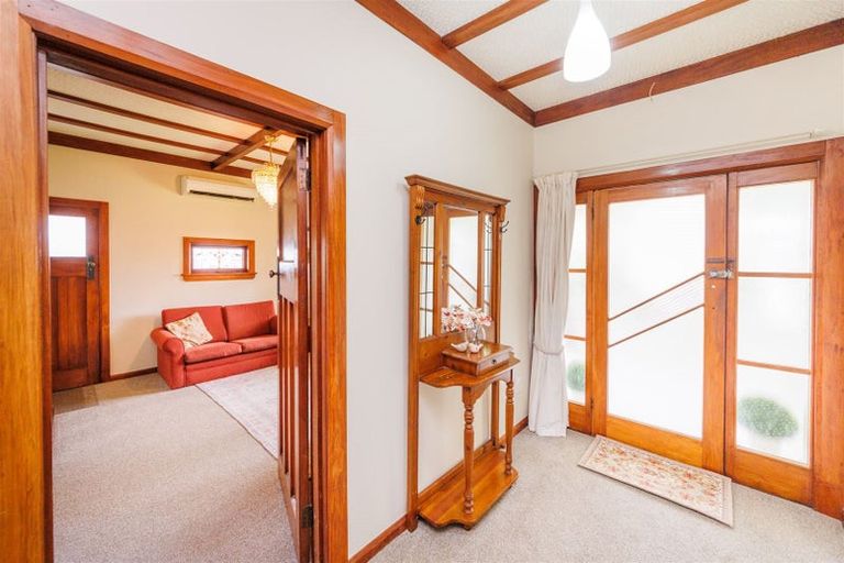 Photo of property in 247 College Street, West End, Palmerston North, 4412