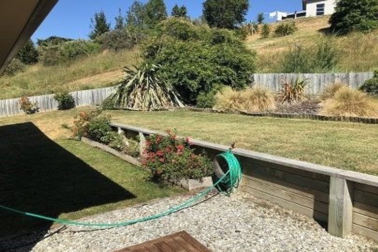 Photo of property in 28 Quill Street, Lake Hayes, Queenstown, 9304