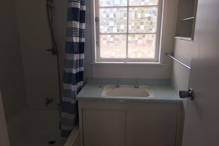 Photo of property in 35a Gonville Avenue, Gonville, Wanganui, 4501