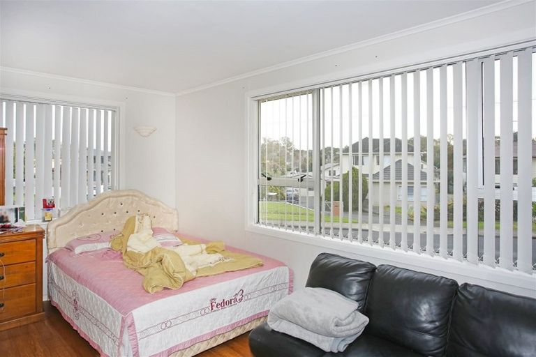Photo of property in 54 Kirton Crescent, Manurewa, Auckland, 2102