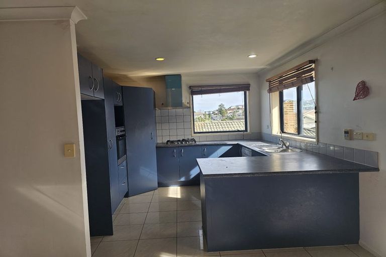 Photo of property in 50 Senator Drive, Manurewa, Auckland, 2105