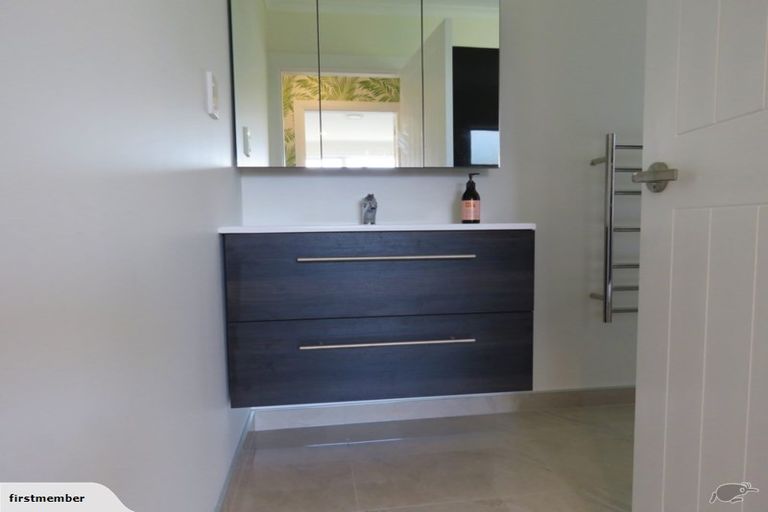 Photo of property in 114 Miramar North Road, Miramar, Wellington, 6022