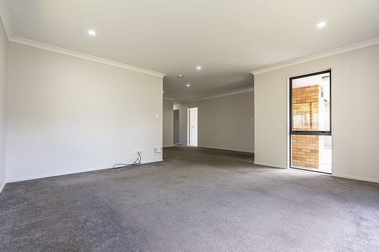 Photo of property in 45e Brandon Road, Glen Eden, Auckland, 0602