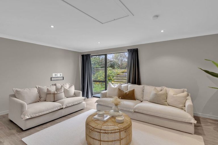 Photo of property in 8 Braid Road, St Andrews, Hamilton, 3200