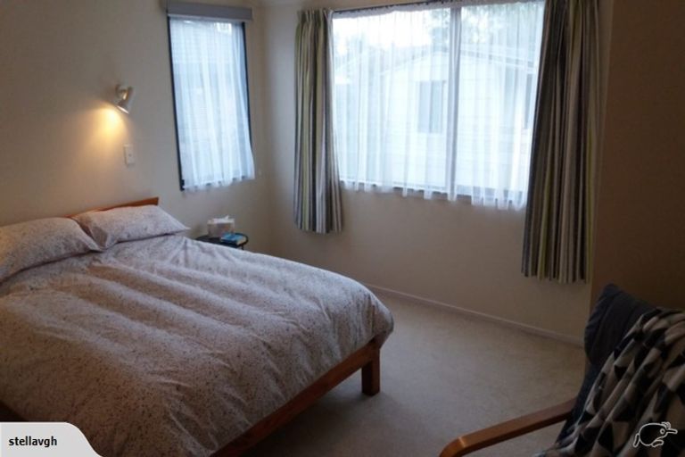 Photo of property in 6 Orchard Place, Lynmore, Rotorua, 3010