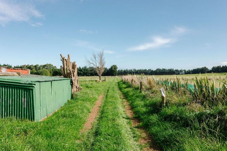 Photo of property in 47 Laws Road, Dannevirke, 4972