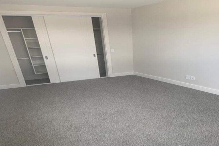 Photo of property in 11 Wyon Way, Flat Bush, Auckland, 2016