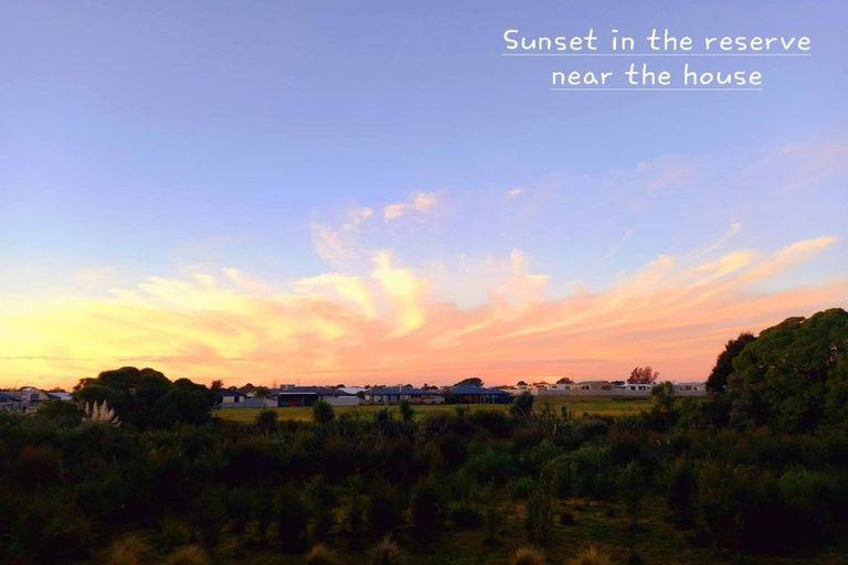 Photo of property in 11 Westhill Lane, Papamoa Beach, Papamoa, 3118