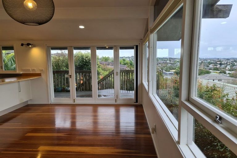 Photo of property in 173 Kowhai Road, Mairangi Bay, Auckland, 0630