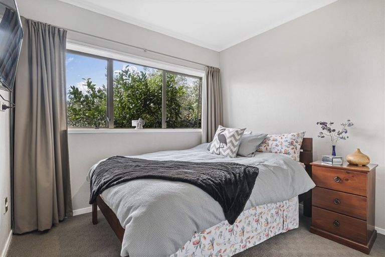 Photo of property in 103a Glengarry Road, Glen Eden, Auckland, 0602