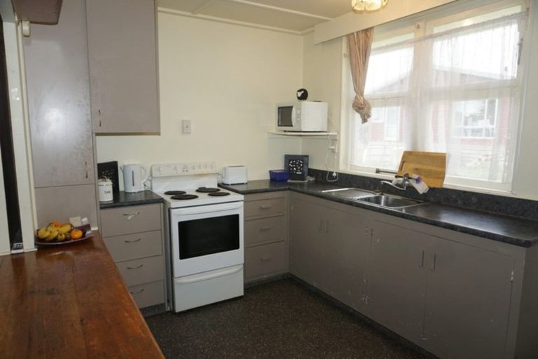 Photo of property in 8 Canna Street, Lawrence, 9532