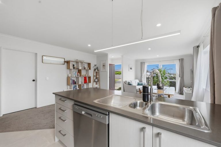 Photo of property in 31 Harore Road, Takanini, 2112
