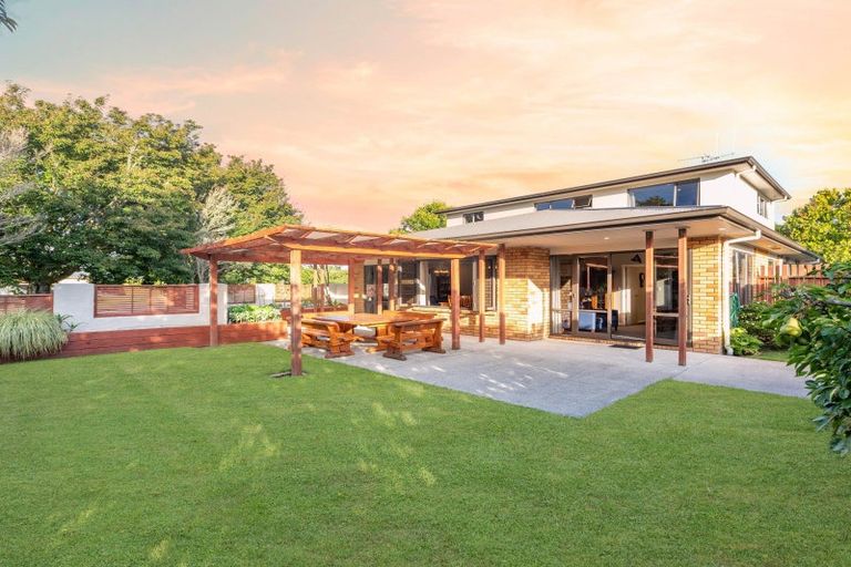 Photo of property in 2 Cranmer Close, Rototuna North, Hamilton, 3210