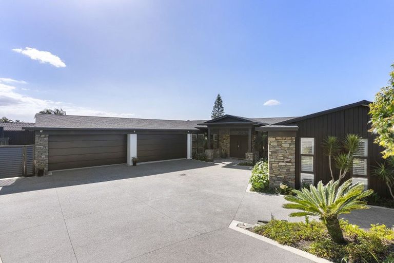 Photo of property in 76 Bramley Drive, Farm Cove, Auckland, 2012