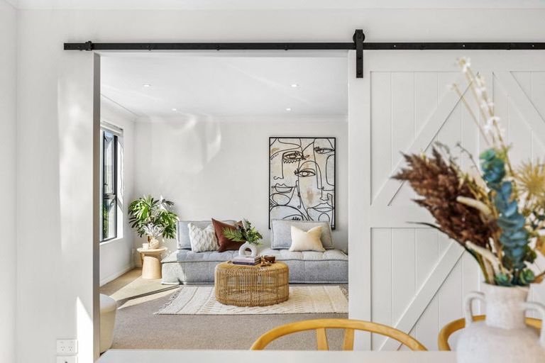 Photo of property in 19 Richards Park Lane, Fernhill, Queenstown, 9300