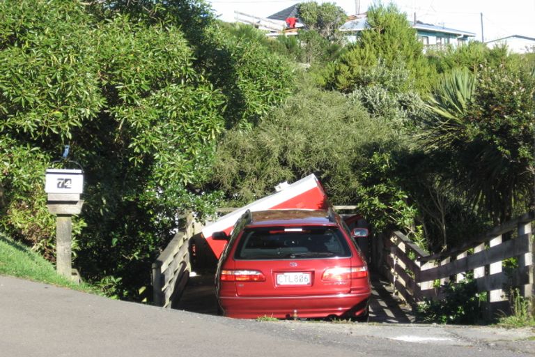 Photo of property in 74 Black Rock Road, Newlands, Wellington, 6037