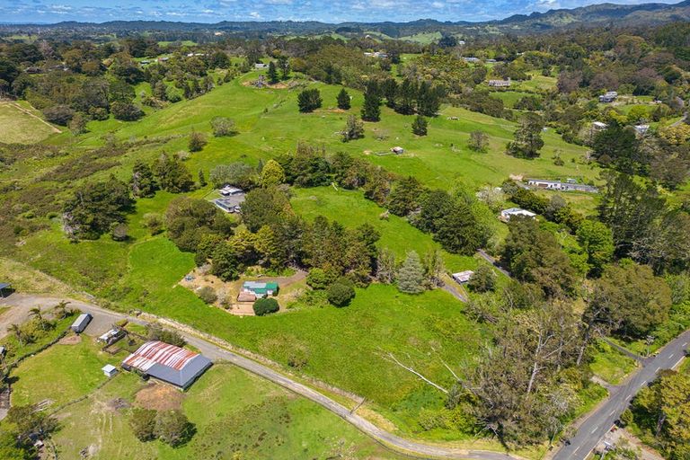 Photo of property in 40 Coulter Road, Swanson, Auckland, 0614