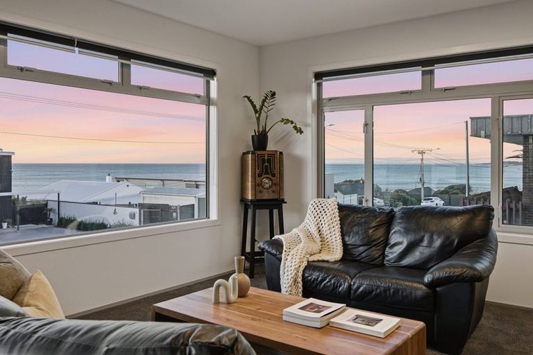 Photo of property in 21 Hine Street, New Plymouth, 4310